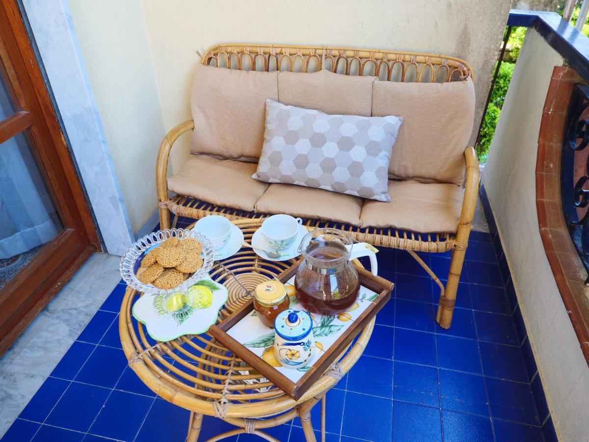 Villa Li Campi ماسّا لوبْرينسِ المظهر الخارجي الصورة