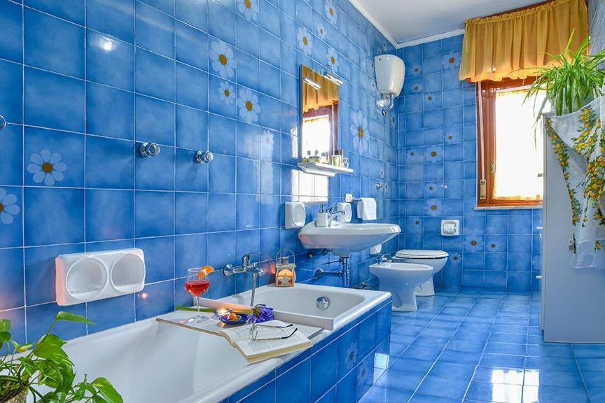 Villa Li Campi ماسّا لوبْرينسِ المظهر الخارجي الصورة